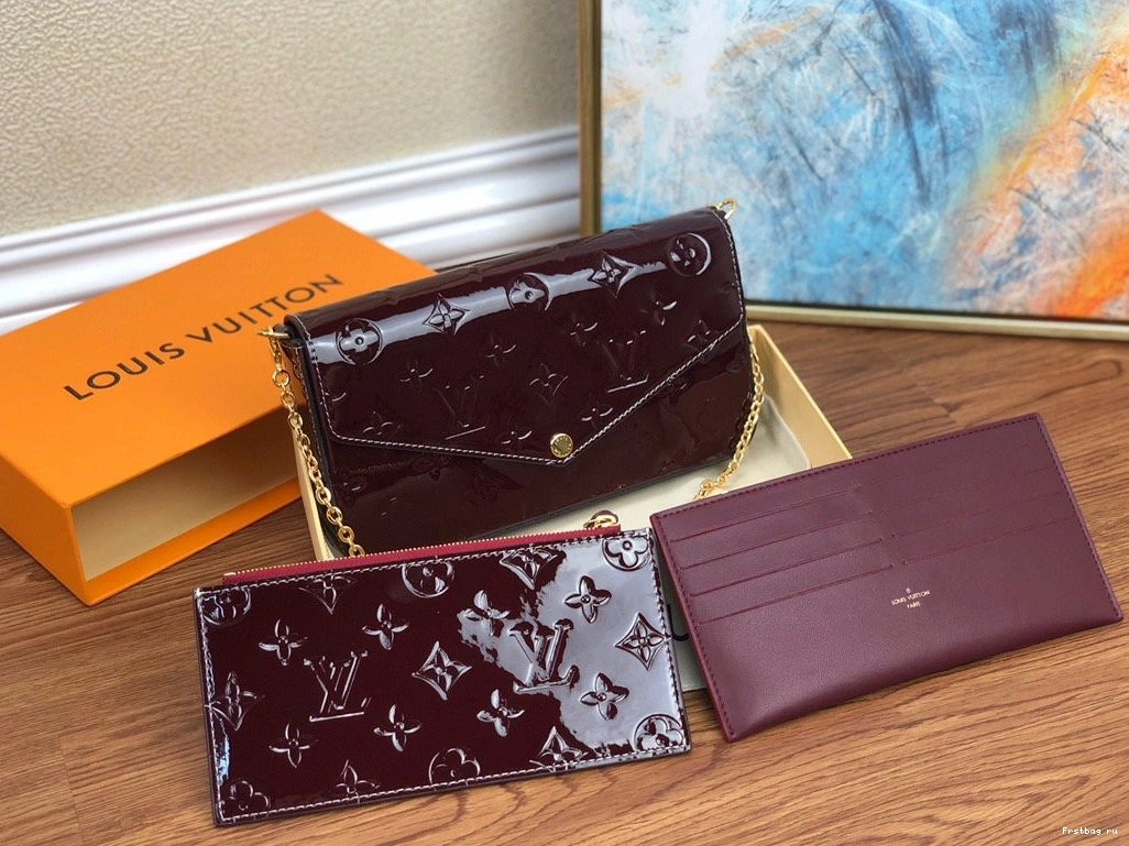 Frstbag ru POCHETTE VUITTON LOUIS FÉLICIE 0730